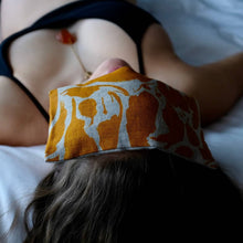 Load image into Gallery viewer, Eye Pillow - Hot/Cold: Plain Linen