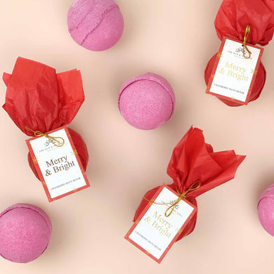 Merry & Bright Christmas Bath Bomb Gif - Cranberry Scent