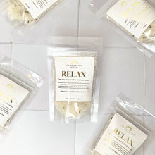 Load image into Gallery viewer, Relax Luxury Himalayan Soak Bath Salts Gift⎜Lavender Scent