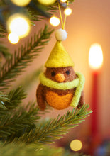 Load image into Gallery viewer, Set of 5 Hanging Felt Robin Decorations