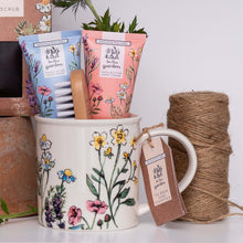 Load image into Gallery viewer, In the Garden Tea-Break Hand Essentials